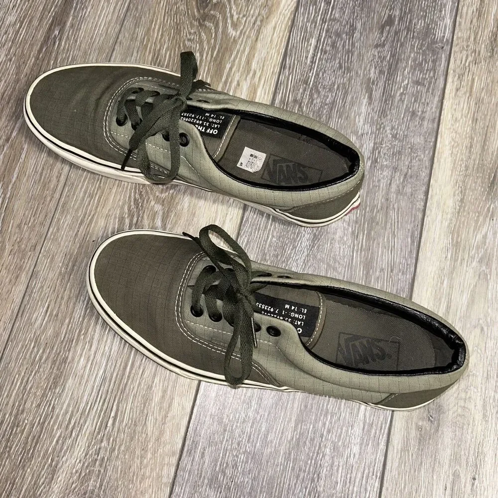VANS Classic Off The Wall Old Skool Size M 8.5 / W 10 Olive Green Sneaker Shoes